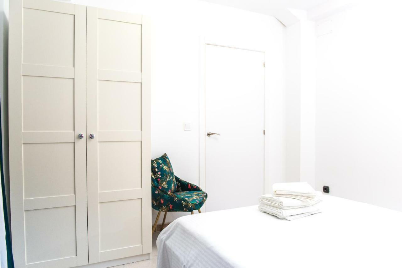 Catedral Apartment Valencia Bagian luar foto