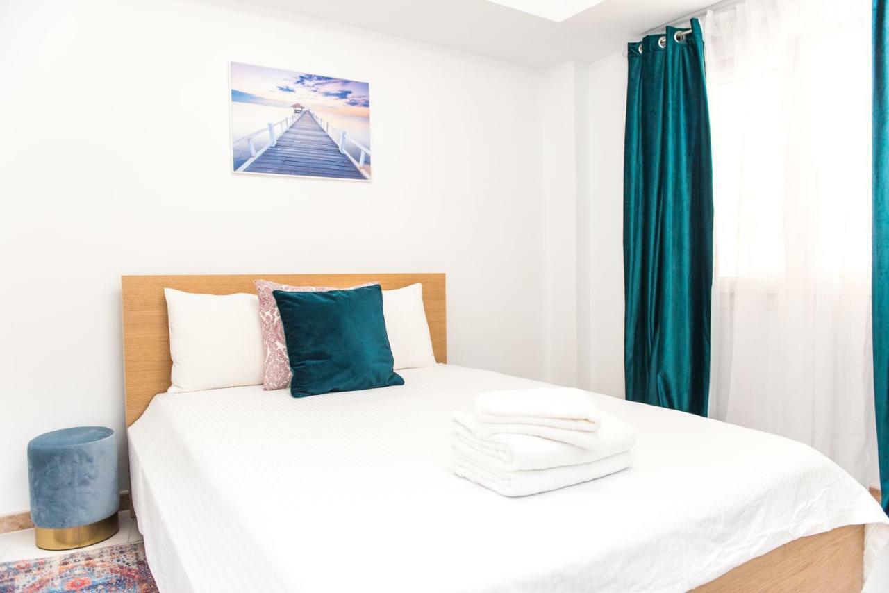 Catedral Apartment Valencia Bagian luar foto