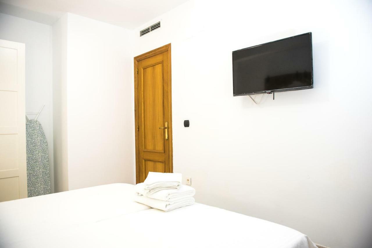 Catedral Apartment Valencia Bagian luar foto